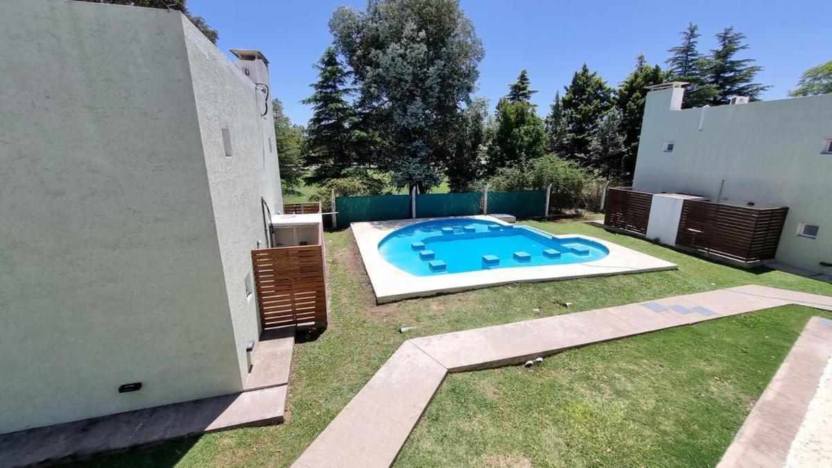 Departamento Temporario - Barrio San Isidro Вілья-Альєнде Екстер'єр фото